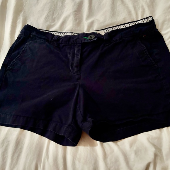 Tommy Hilfiger Pants - Classic Tommy Hilfiger shorts